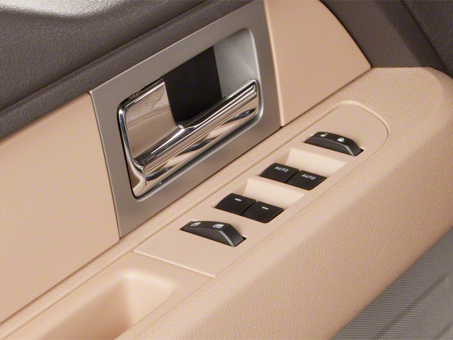 2012 Ford F-150 4WD SuperCab 133 SVT Raptor