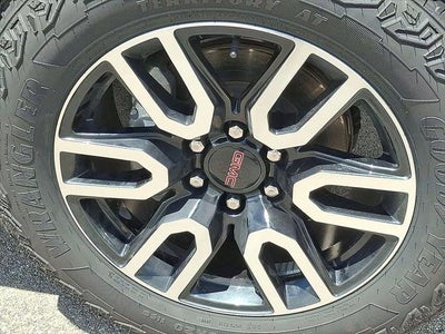 2023 GMC Yukon XL AT4
