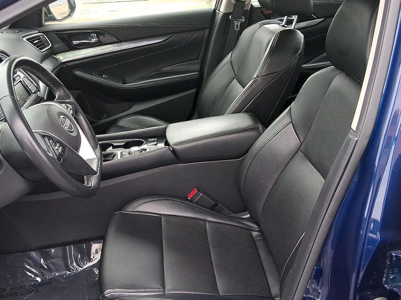2023 Nissan Maxima SV