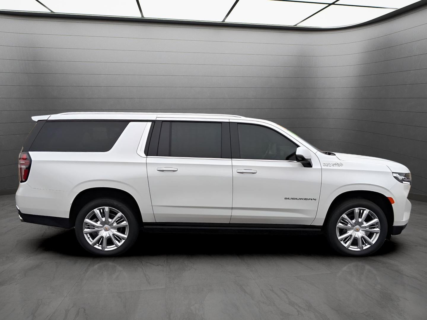 2023 Chevrolet Suburban High Country