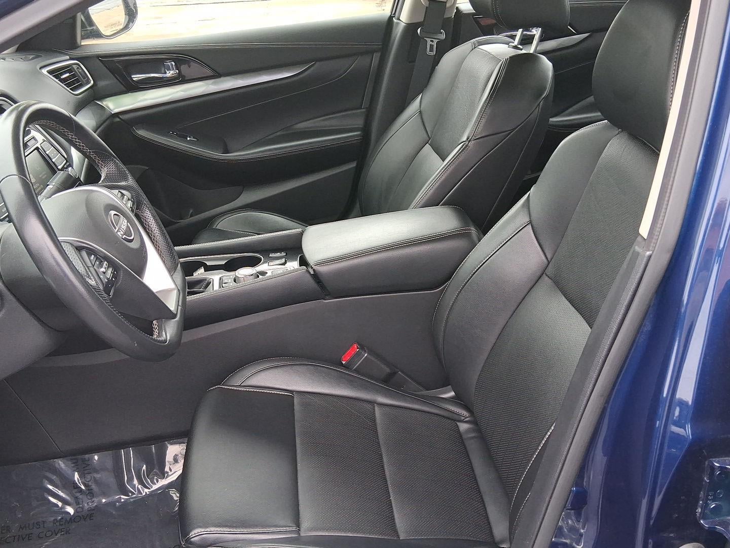 2023 Nissan Maxima SV