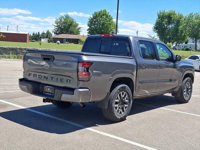 2022 Nissan Frontier SV