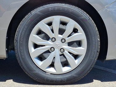 2022 Hyundai Accent SE