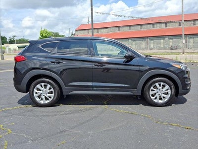2021 Hyundai Tucson SE
