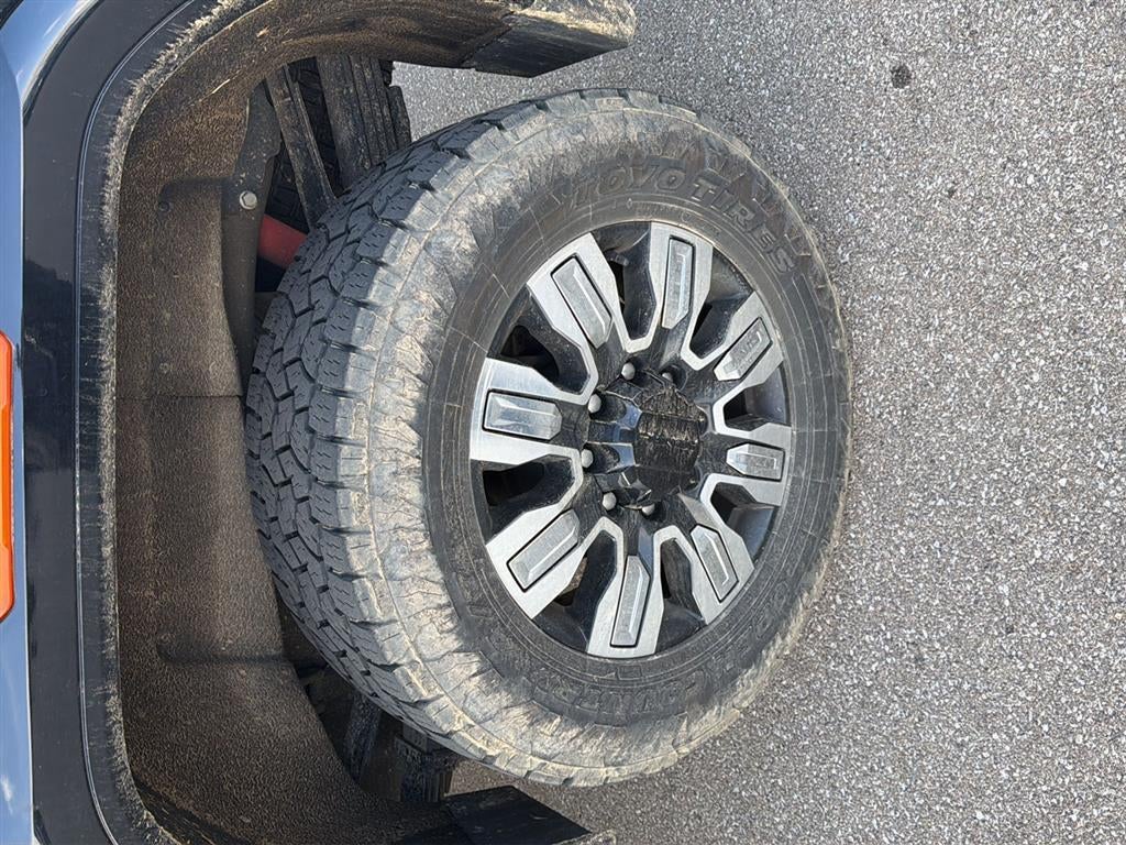 2024 GMC Sierra 2500 HD Denali