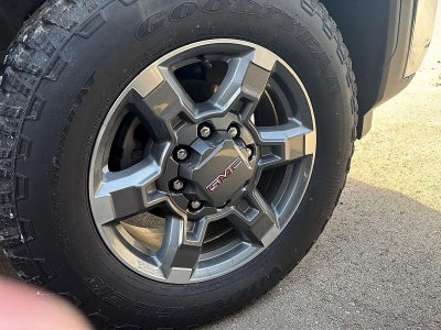 2025 GMC Sierra 2500 HD SLT