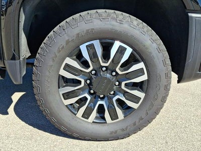 2025 GMC Sierra 3500 HD Denali Ultimate