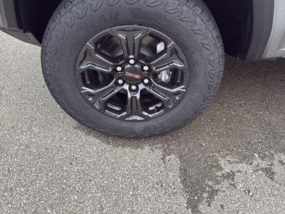 2025 GMC Canyon Elevation