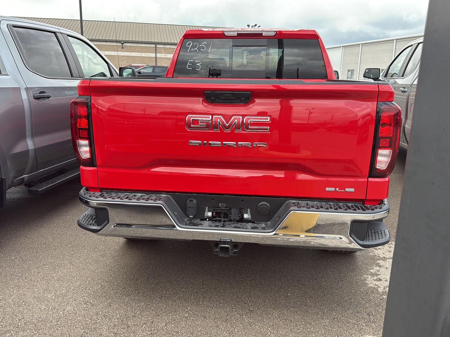 2026 GMC Sierra 1500 SLE