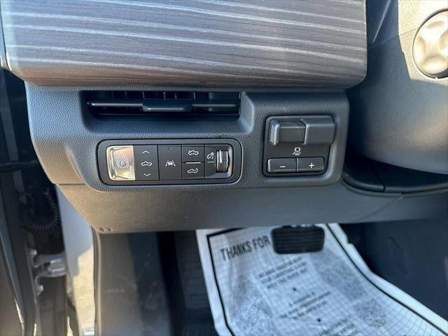 2024 GMC Sierra EV Denali Edition 1