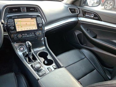 2023 Nissan Maxima SV