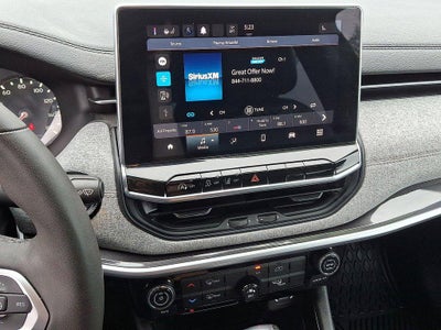 2023 Jeep Compass Latitude Lux