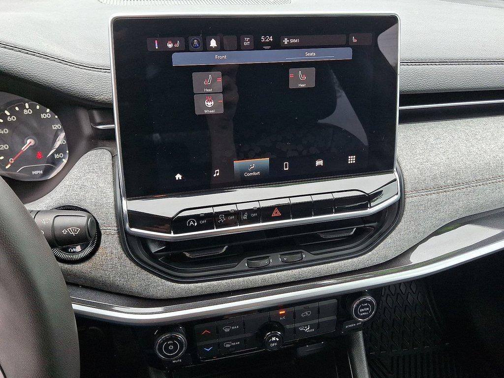 2023 Jeep Compass Latitude Lux