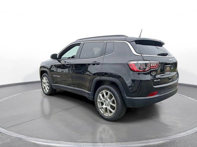 2023 Jeep Compass Latitude Lux