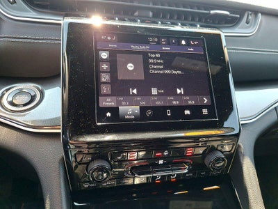 2022 Jeep Grand Cherokee L Altitude 4x4