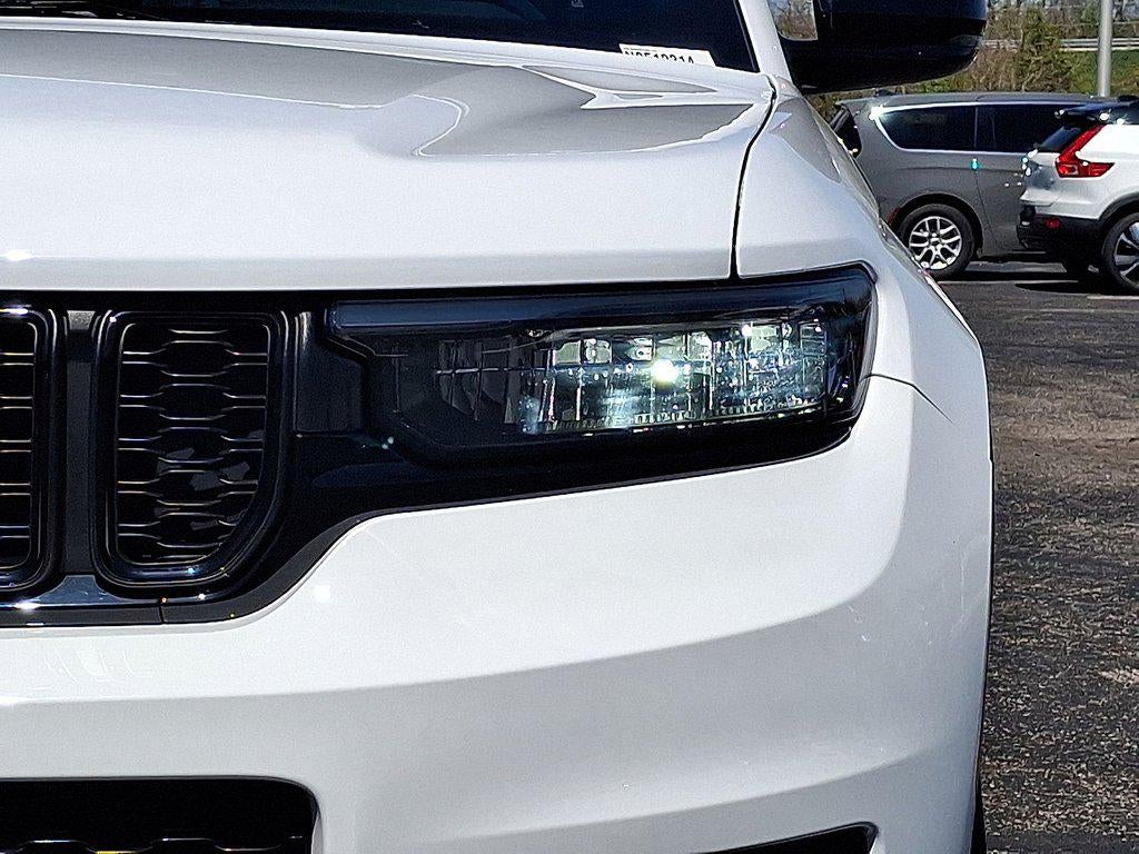 2022 Jeep Grand Cherokee L Altitude 4x4