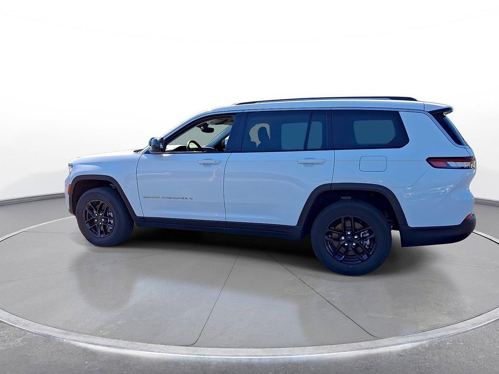 2023 Jeep Grand Cherokee L Laredo 4x4