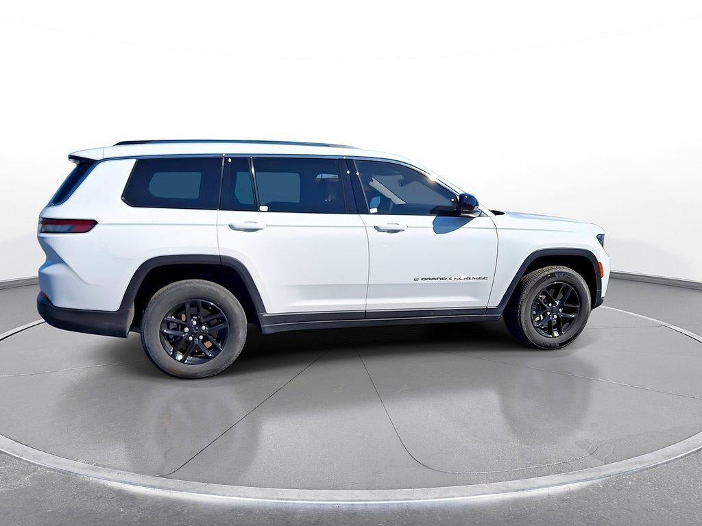 2023 Jeep Grand Cherokee L Laredo 4x4