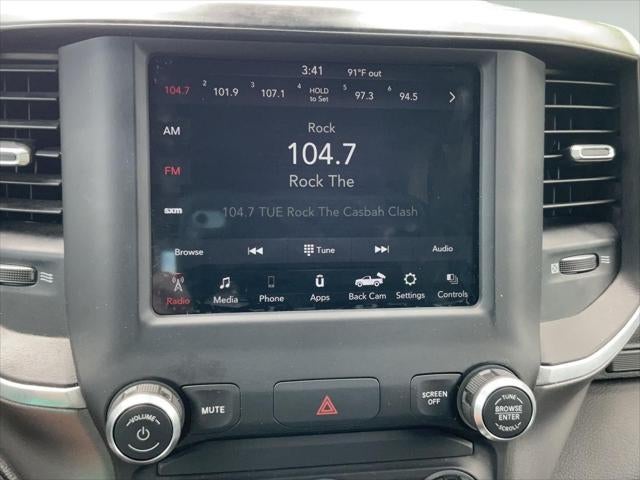 2021 RAM 1500 Big Horn Quad Cab 4x4 6'4' Box