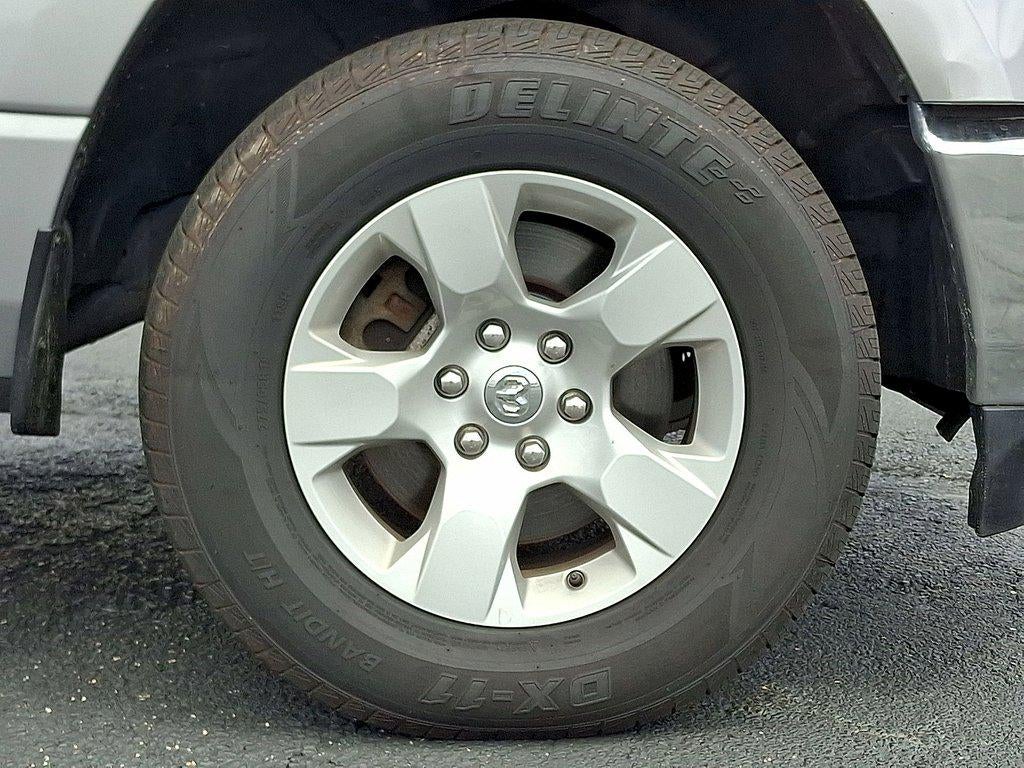 2022 RAM 1500 Big Horn Quad Cab 4x4 6'4' Box