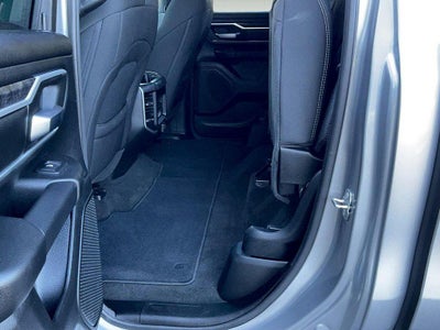 2022 RAM 1500 Big Horn Quad Cab 4x4 6'4' Box