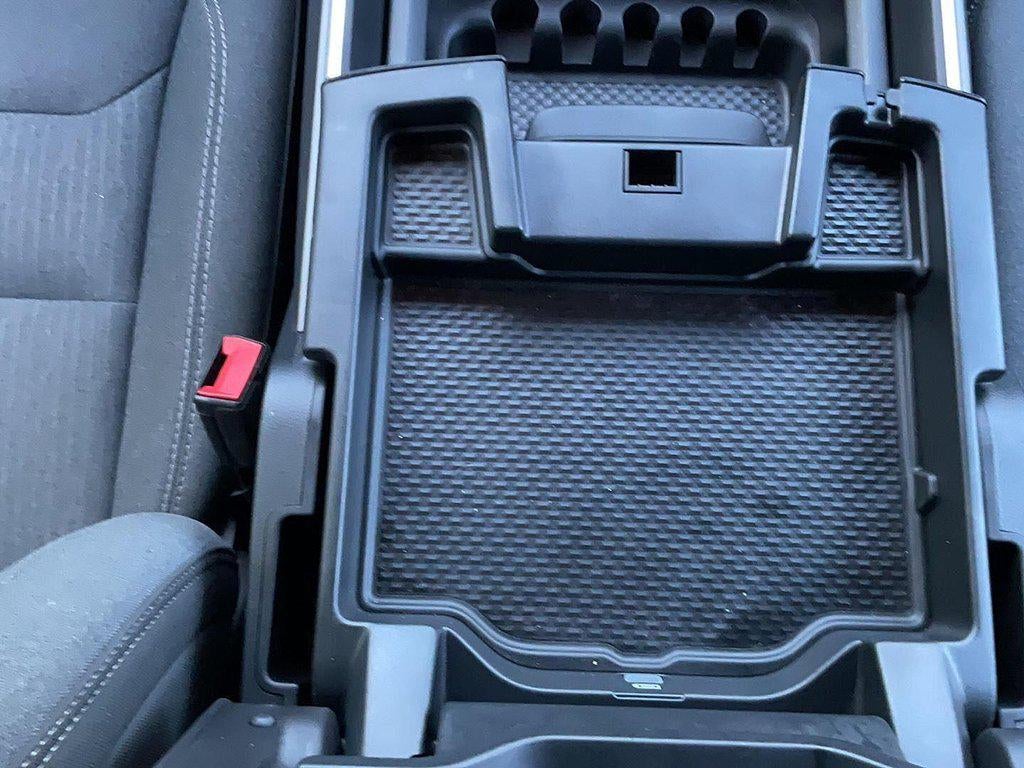 2022 RAM 1500 Big Horn Quad Cab 4x4 6'4' Box