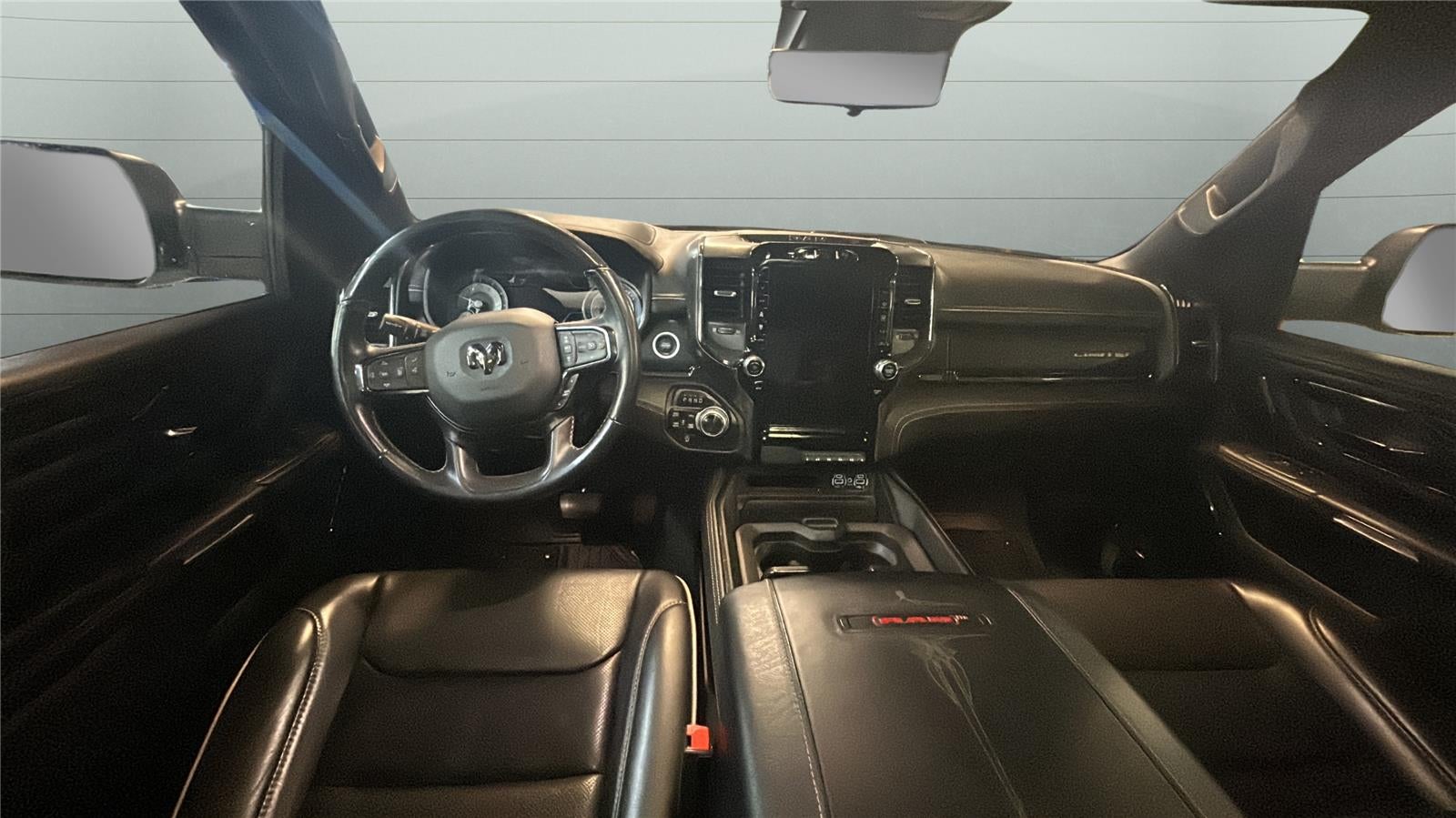 2022 RAM 1500 Limited Crew Cab 4x4 5'7' Box