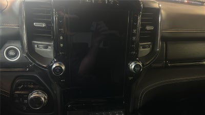 2022 RAM 1500 Limited Crew Cab 4x4 5'7' Box