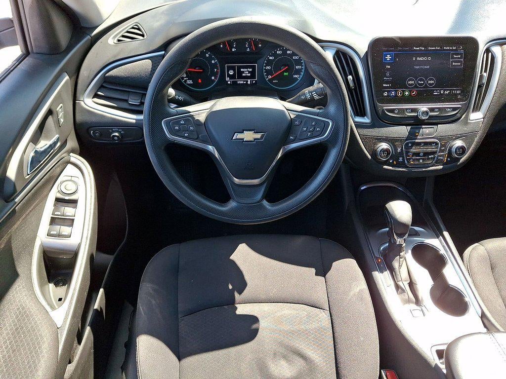 2022 Chevrolet Malibu FWD LT