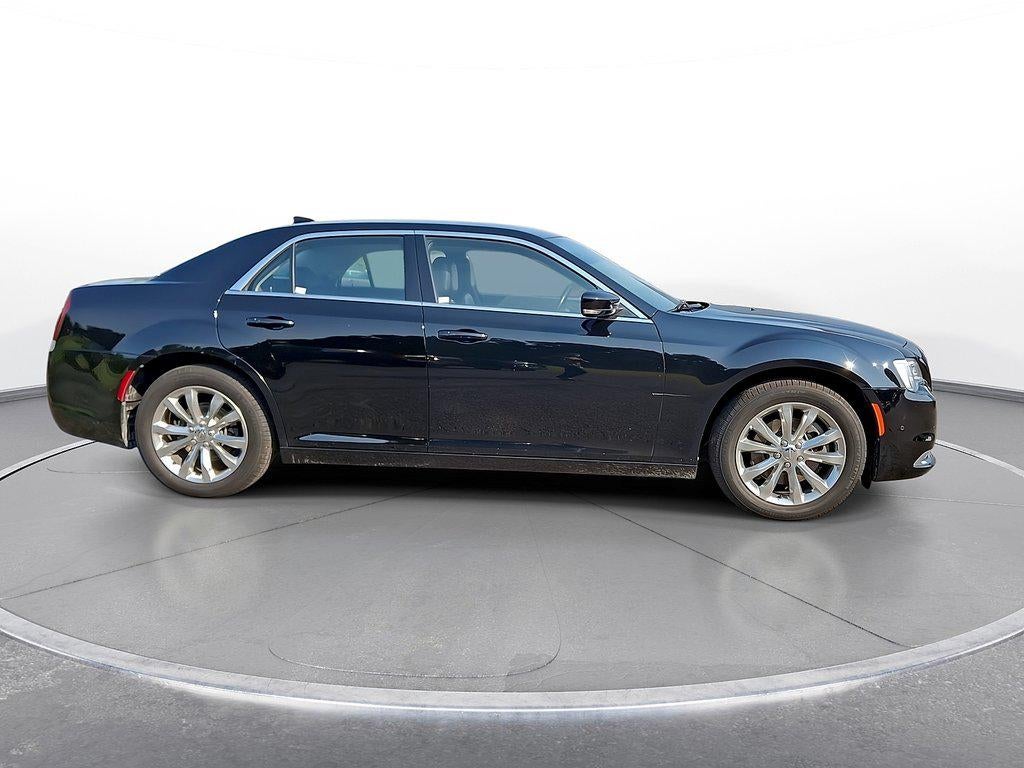 2021 Chrysler 300 Touring L AWD