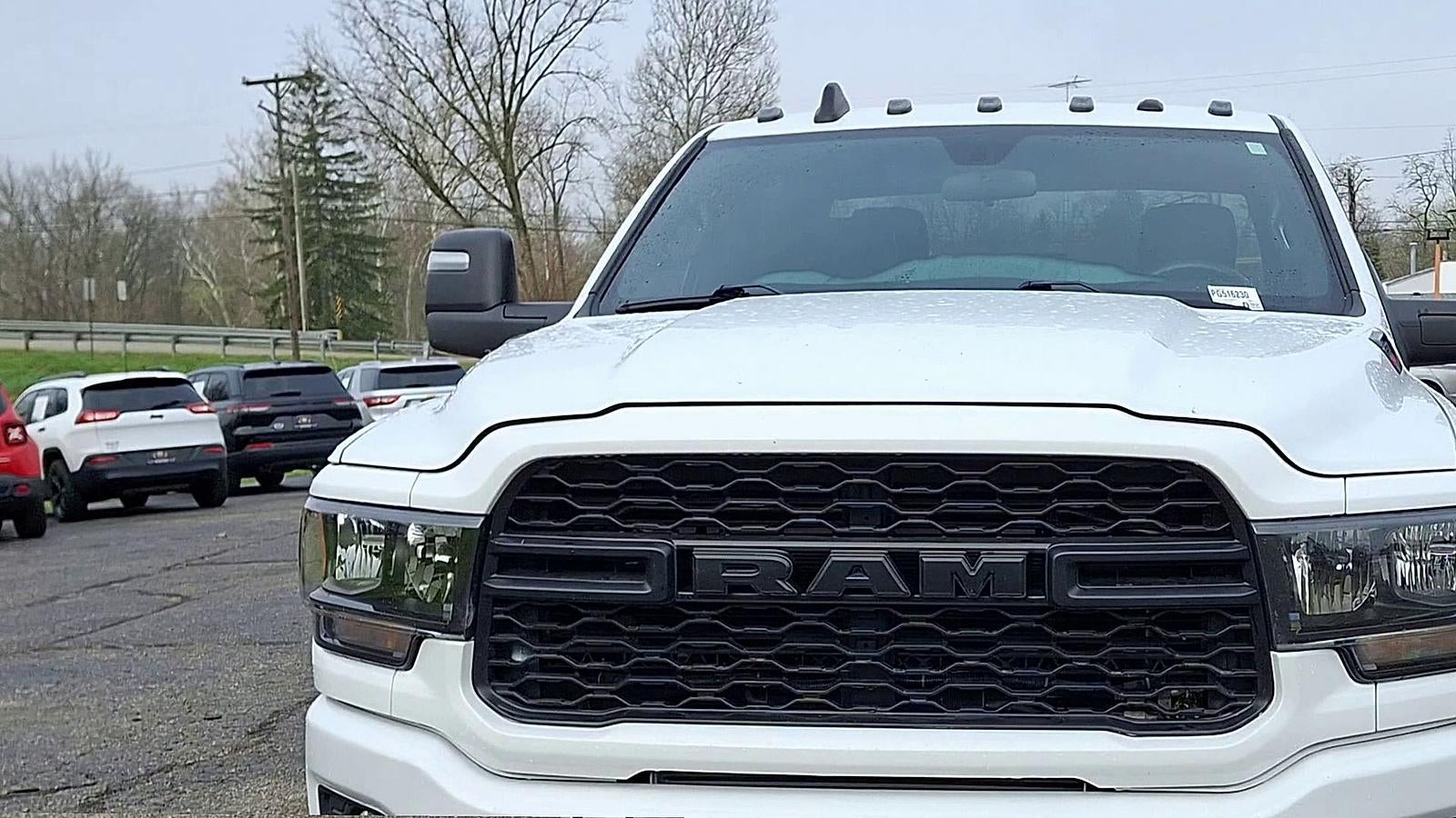 2023 RAM 3500 Chassis Tradesman/SLT/Laramie/Limited