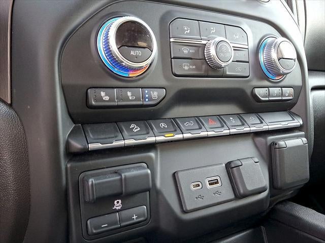 2021 GMC Sierra 1500 4WD Crew Cab Standard Box AT4