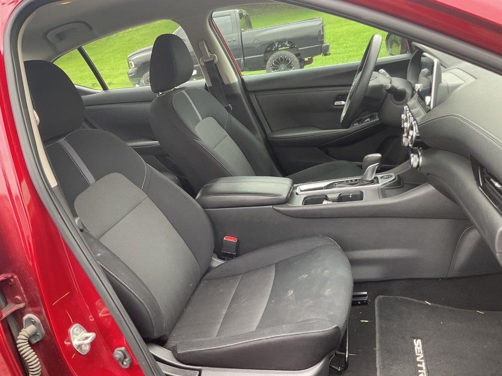 2024 Nissan Sentra SV Xtronic CVT