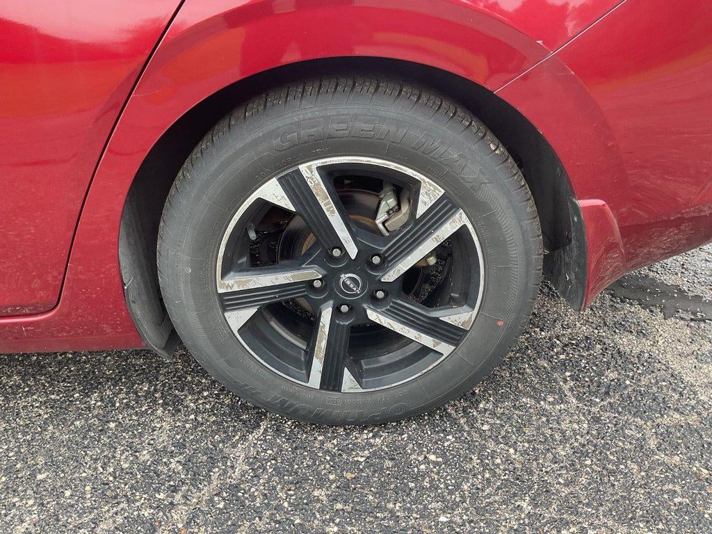 2024 Nissan Sentra SV Xtronic CVT
