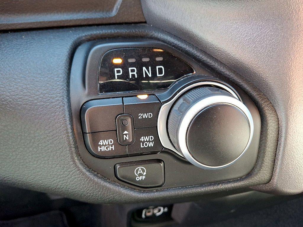 2023 RAM 1500 'Big Horn 4x4 Quad Cab 64'' Box'