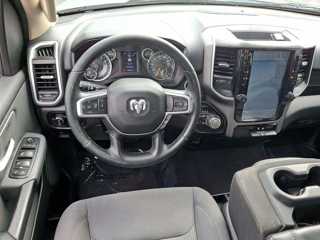 2020 RAM 1500 'Big Horn 4x4 Quad Cab 64'' Box'