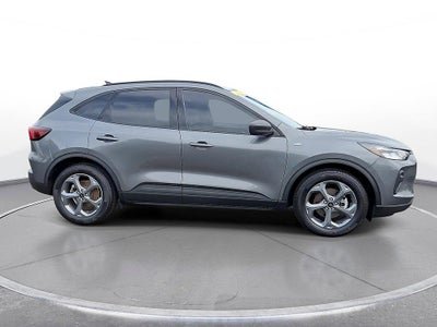 2025 Ford Escape ST-Line FWD