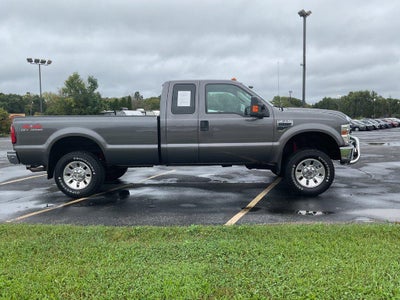 2008 Ford Super Duty F-350 Srw '4WD SuperCab 142'' XLT'