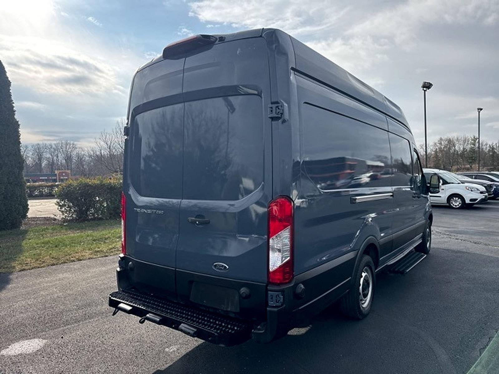 2019 Ford Transit-250 Base