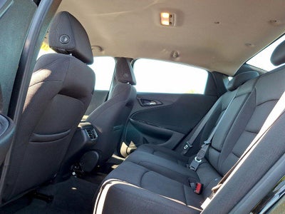 2021 Chevrolet Malibu 4dr Sdn LT