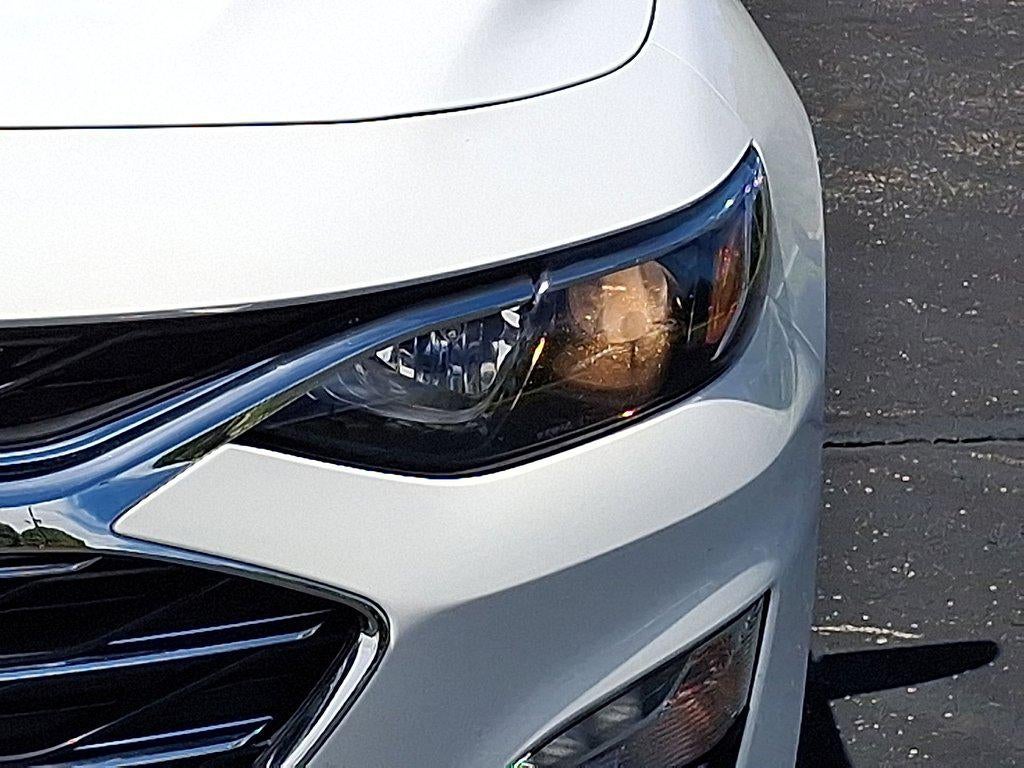 2022 Chevrolet Malibu 4dr Sdn LT