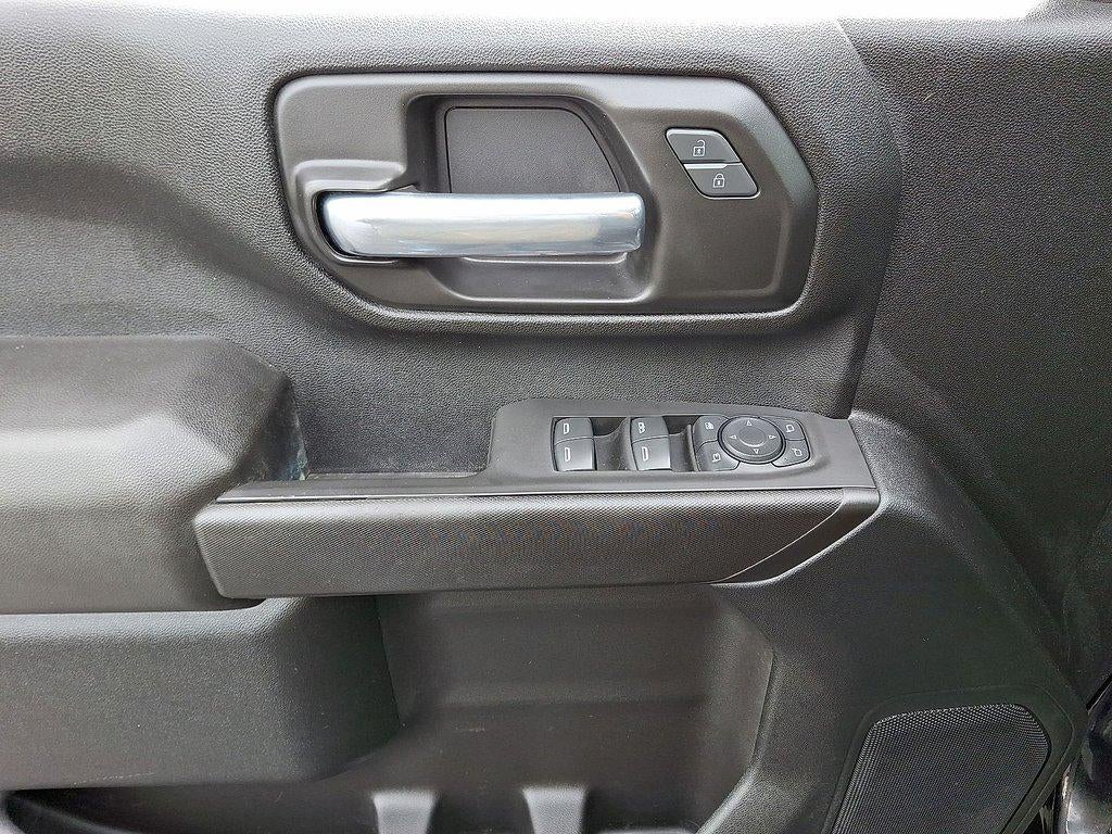 2021 Chevrolet Silverado 2500Hd '4WD Crew Cab 159'' Custom'