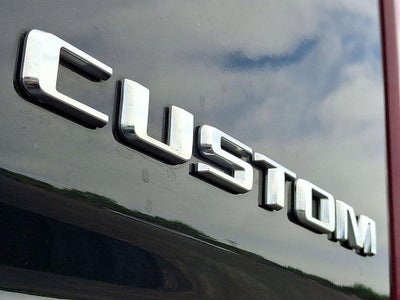 2021 Chevrolet Silverado 2500Hd '4WD Crew Cab 159'' Custom'