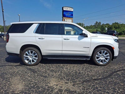 2022 Chevrolet Tahoe 4WD 4dr High Country