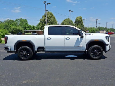 2025 GMC Sierra 2500Hd '4WD Crew Cab 159'' AT4'