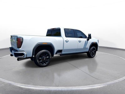 2025 GMC Sierra 2500Hd '4WD Crew Cab 159'' AT4'
