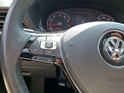 2022 Volkswagen Passat 2.0T SE Auto
