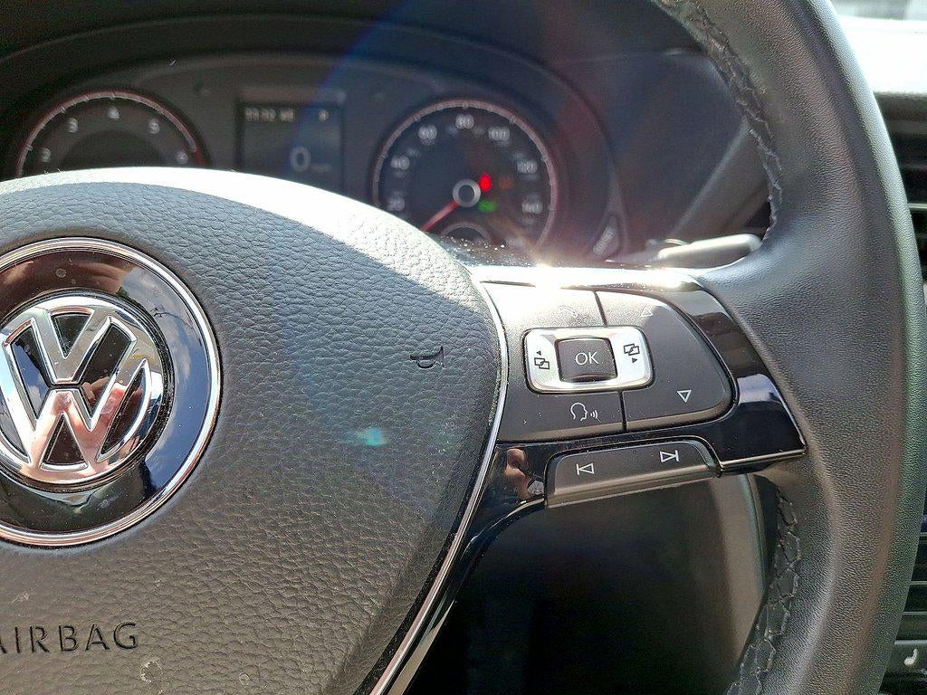 2022 Volkswagen Passat 2.0T SE Auto