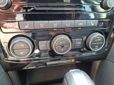 2022 Volkswagen Passat 2.0T SE Auto