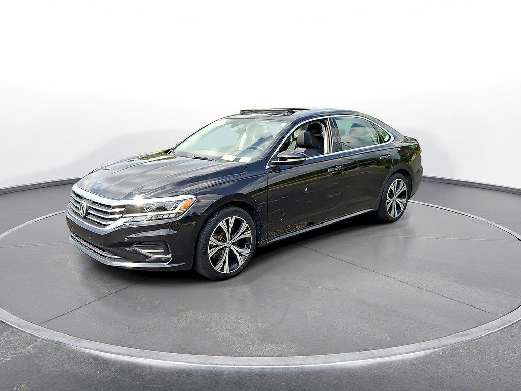 2022 Volkswagen Passat 2.0T SE Auto